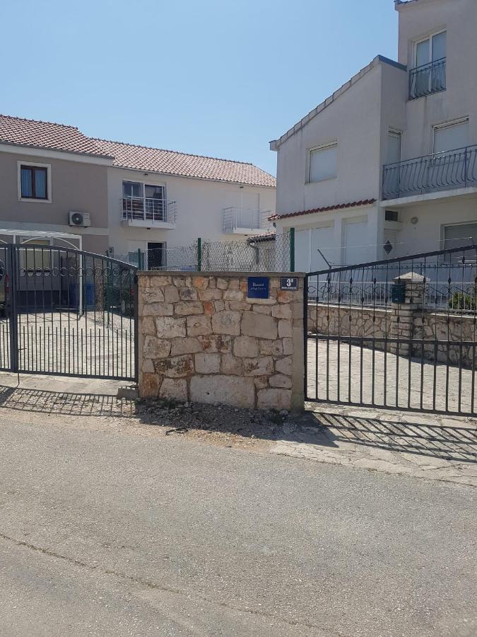 Apartmani Tamaris Murter Luaran gambar