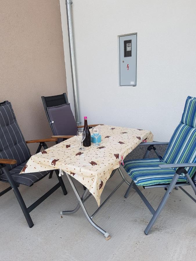 Apartmani Tamaris Murter Luaran gambar